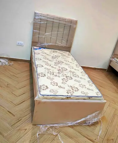 Single Bed With Mattress For Sale