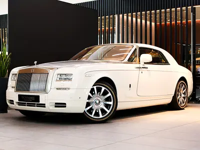Rolls-Royce Phantom VII Coupe | Model Year 2013 | 21,940 Kms