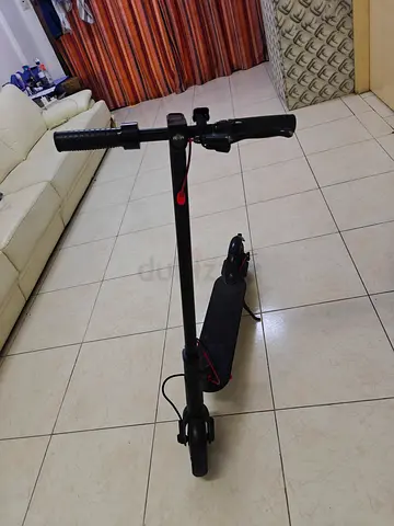 Electric Scooter - Good Ready to Ride no charger battery 🪫 range 5km /sharjah abushagara signal 🚦