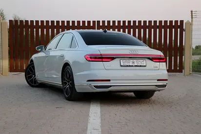 صورة 2 لـ 2019 AUDI A8