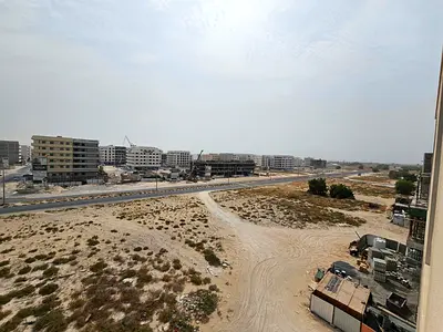 This Flat Near to Clairo Best Location, Family Area