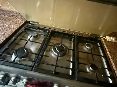 Built-in 5-Burner Gas Hob - Good Working Condition