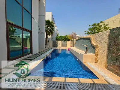 Multiple Option| Triplex 6BR Villa | Upgraded |Pool&Roof Terrace|Single Row