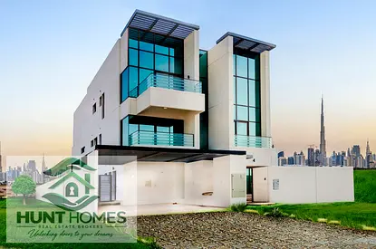 Triplex 6BR Villa | Upgraded |Pool&Roof Terrace|Single Row