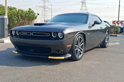CHALLENGER 2023 R/T 9600KM V8 5.7L 345 HEMI GCC FULL SERVICE+WARRANTY DODGE AL FUTTAIM 22 - 2 - 2029
