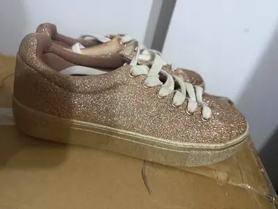 Gold glitter kids sneakers