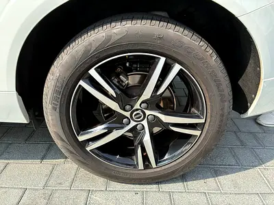 صورة مصغرة 18 لـ 2022 Volvo XC60