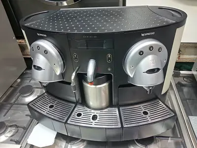 Nespresso Gemini cs223 pro