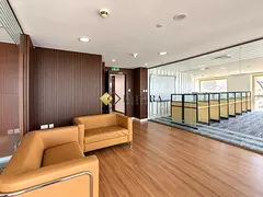 CORNER OFFICE | PARTITIONED | NEXT TO METRO