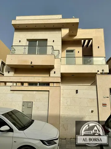 🏡✨ فيلا للإيجار في المويهات 3 – مساحات واسعة وتشطيبات ممتازة ✨🏡