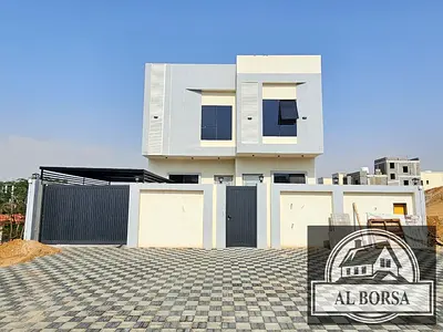 🏠 فيلا كورنر للبيع في الحليو، عجمان 3 غرف نوم رئيسية + صاله و مجلس + 5 حمامات