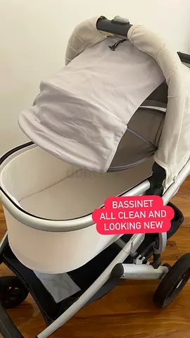 Uppababy Vista V2 75% Off AED 1500