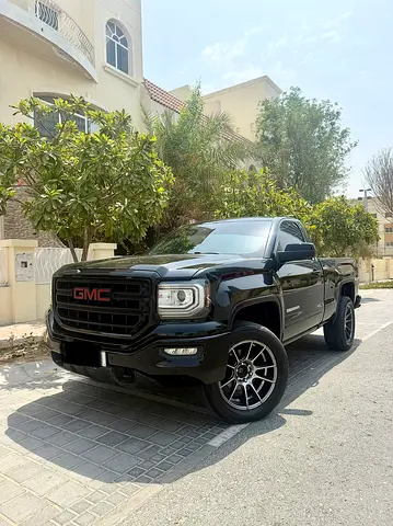 صورة 1 لـ 2017 GMC SIERRA