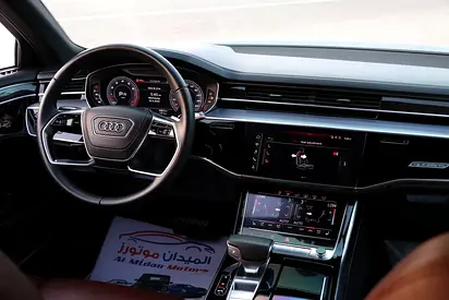 صورة 10 لـ 2019 AUDI A8