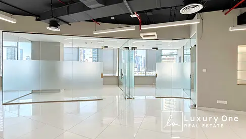 GENUINE | EXCLUSIVE | PRIME LOCATION FITTED