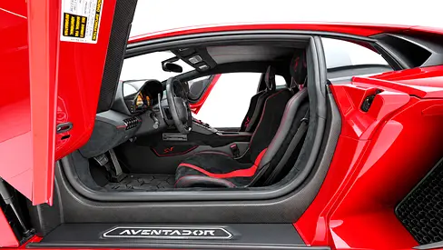 2016 Lamborghini AVENTADOR thumbnail 11