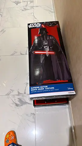 Star Wars Darth Vader life-size disney rubies supreme with blinking lights costume