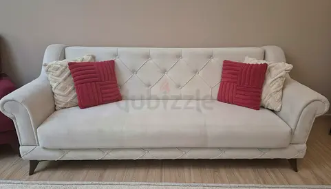 Stylish 3-Seater Sofa Bed with Built-in Storage – Off-White / Beige