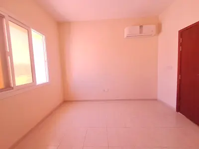 Close to rosary school studio just in 20k with 4cheques payment only for family