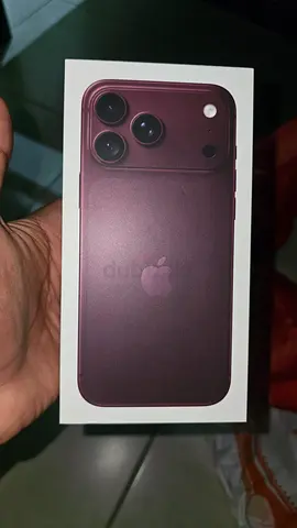 18 pro max 256gb TDRA