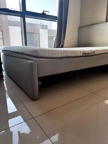 Light grey 3-seater sofa in good condition