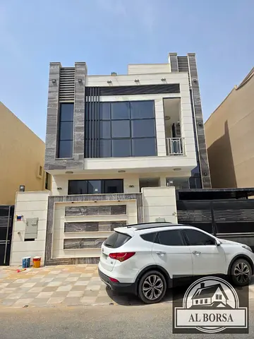🏡 **فيلا مميزة للإيجار في الزاهية – عجمان** 🛏️ **5 غرف نوم** 🚿 **7 حمامات** 🛋️ **مجلس** 🏠 **صالة واسعة** 🍳 **مطبخ مجهز بالكامل بجميع الأجهزة**