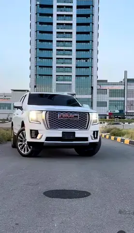 2022 GMC Yukon Denali | GCC Specs
