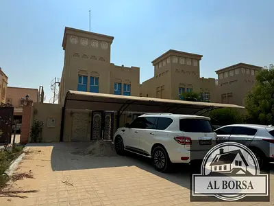 فيلا للايجار في عجمان المويهات 2 على زاوية شارعين موقع جميل تسهيلات في الدفع