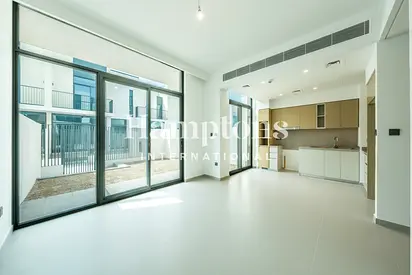 Close to Pool | Family Living | Ready to move