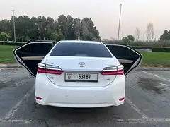 2019 Toyota COROLLA