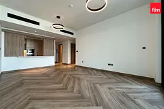 Vacant | Pool View | Spacious