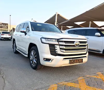 تويوتا لاندكروزر VXR فل اوبشن بدون تربو صبغ وكاله تشيكات وكاله