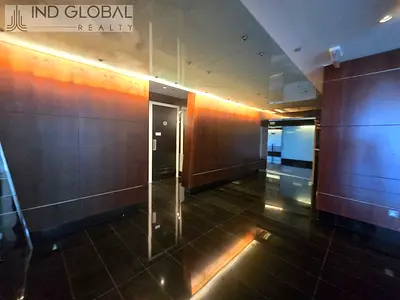 FULL FLOOR | ARENCO TOWER | HIGH-FLOOR OFFICE