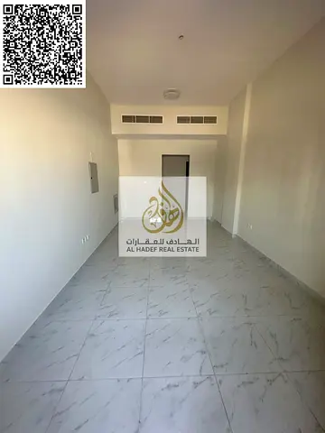 🏠 شقة غرفتين وصالة – الجرف 3  ثاني ساكن  غرفتين وصالة  2 حمام  بلكونة  قريبة من مدرسة وودليم بارك وسبيد لفحص السيارات  💰 السعر: 40,000 درهم سنويًا