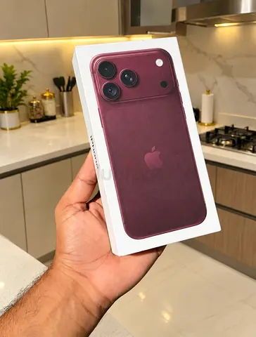 Iphone 18 pro max 256GB physical sim burgundy