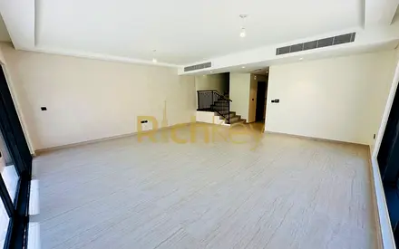 5BR + Maids | Equipped Kitchen | Ready to move