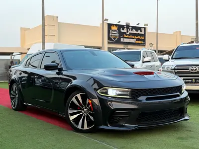 دودج تشارجر موديل 2018 بحالة جيدة، تصميم رياضي مميز وأداء قوي ومريح للاستخدام اليومي.