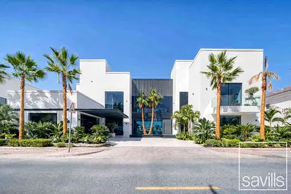 Beachfront Villa | Brand New | Luxury