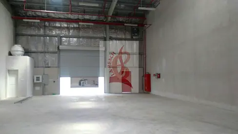 Insulated warehouse for rent in DIP 2