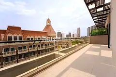 Modern | Spacious and Big | Unfurnished