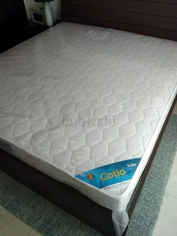 King size 180x200cm mattress. Same day delivery available