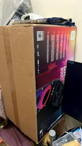 new party speaker in original box320jbl