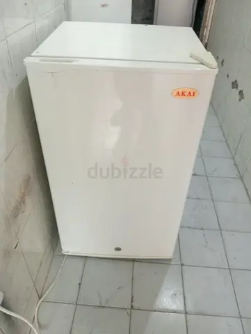 Single doors refrigerator