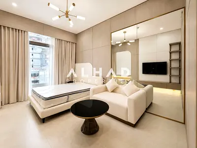 Furnished | Vacant | Skyline View | Pool & Gym
