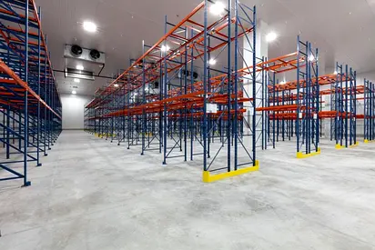Chiller storage |-18 temperature | Monthly payment