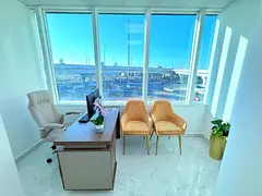 Spacious office | no Commission | near to Metro Station