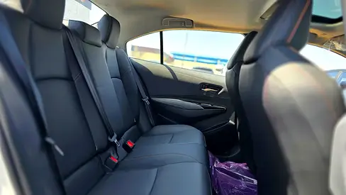 صورة مصغرة 14 لـ 2026 Toyota COROLLA
