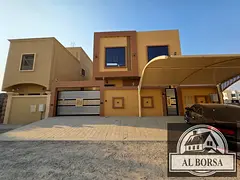For rent in Al-Haliyo: 2 villas with 5 master bedrooms, a majlis (formal sitting room), a living roo