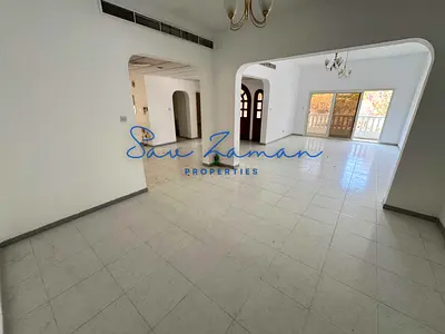 PRIME COMMERCIAL VILLA | JUMEIRAH 3 | BEACH ROAD VISIBILITY