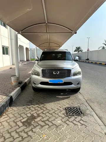 2014 Infiniti QX80 照片 2